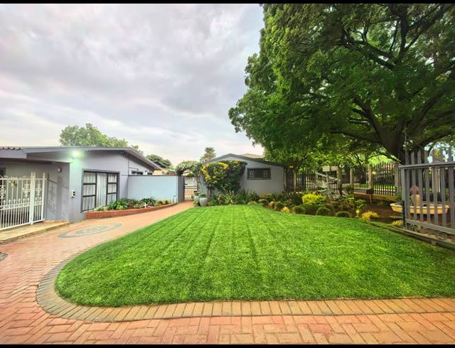 3 BEDROOM HOUSE FOR SALE IN SASOLBURG EXT 12